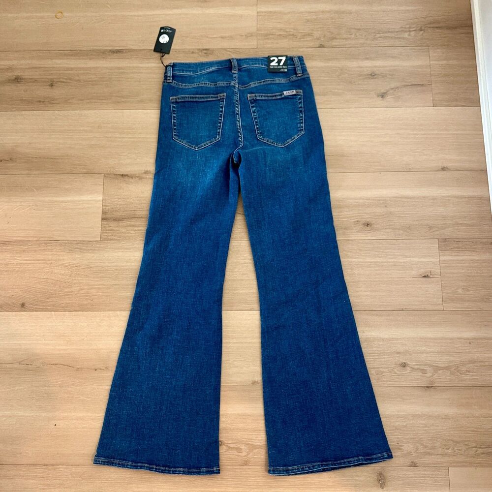 Joe's Jeans Argentina High Rise Petite Flare Jean - Women's 27 - New w Tags - Picture 4 of 7